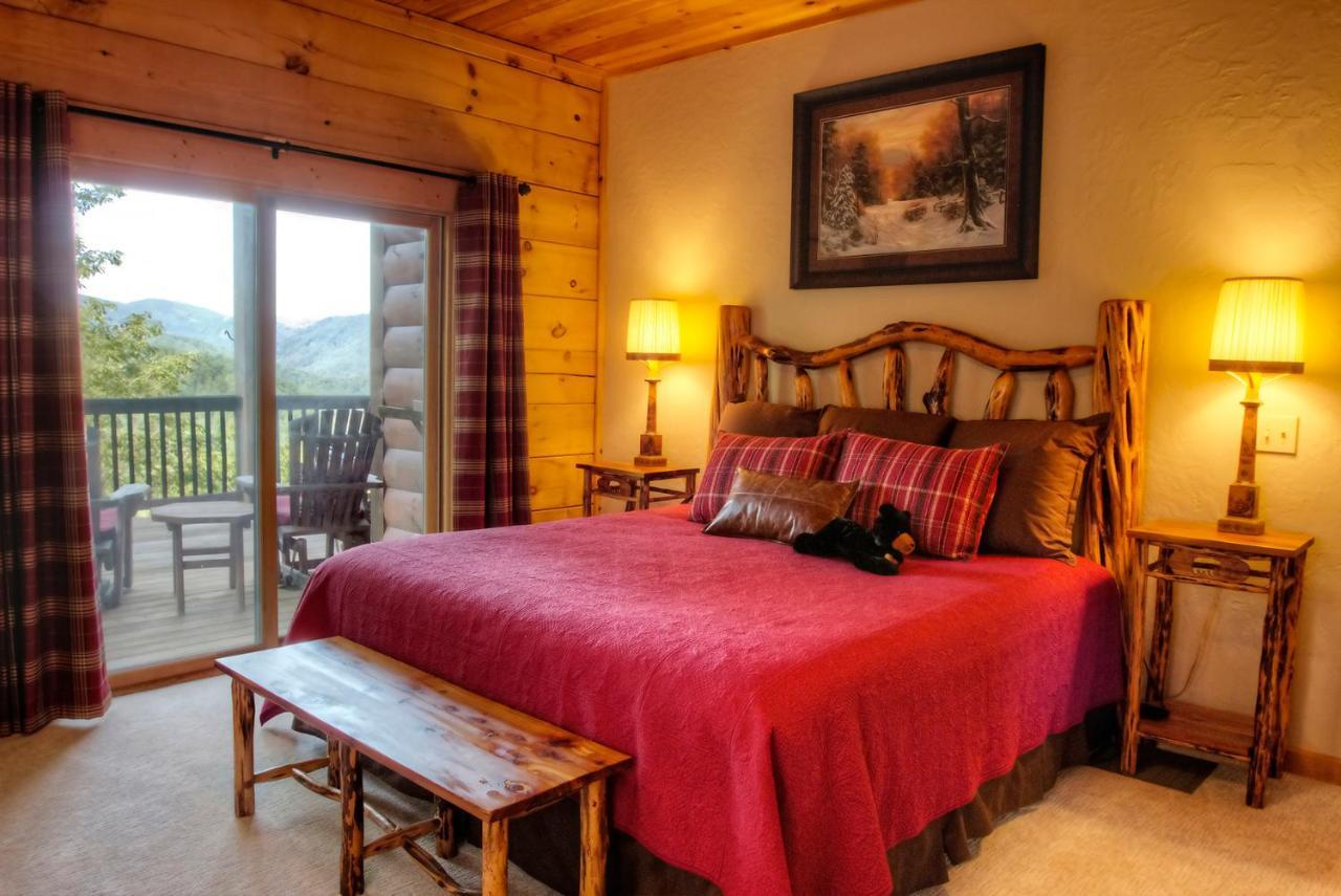 Lazy Bear Lodge Valle Crucis Esterno foto